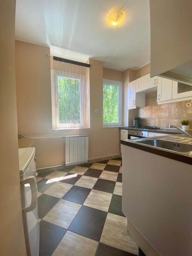 Balian Apartman Сиофок Екстериор снимка