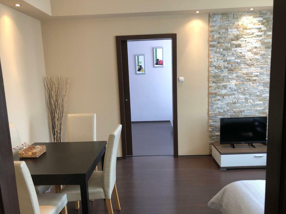 Balian Apartman Сиофок Екстериор снимка
